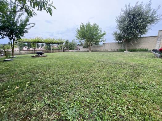 Maison à vendre 379 000 € 6 pièces 5 chambres 110 m² 423 m² de terrain Sarcelles 95200