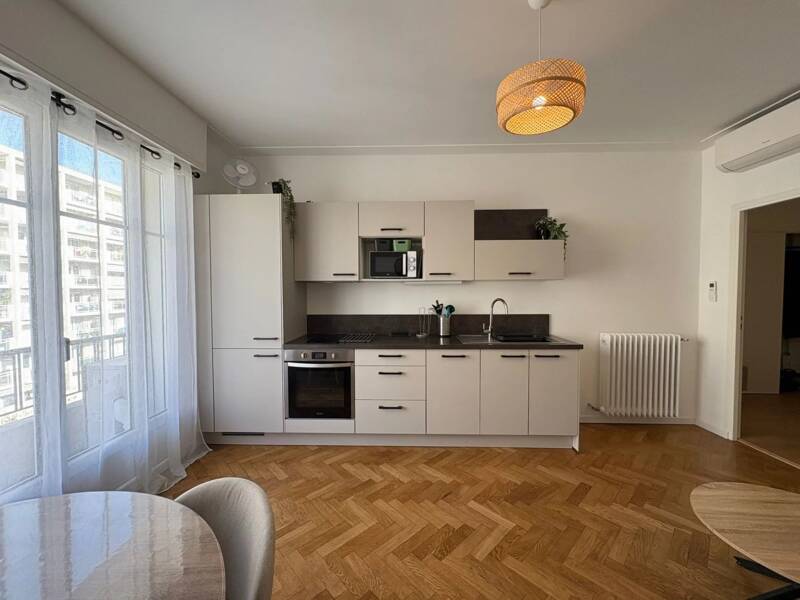 Maison à louer, 57m², NICE