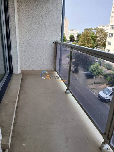 Appartement à louer 570 € 2 pièces 1 chambre 46,2 m² RDC Olivet 45160