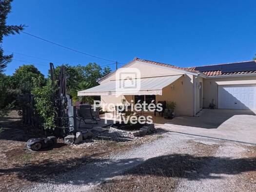 Maison de plain-pied à vendre 155 000 € 3 pièces 2 chambres 78,43 m² 1 148 m² de terrain Saint-Martial-de-Valette 24300