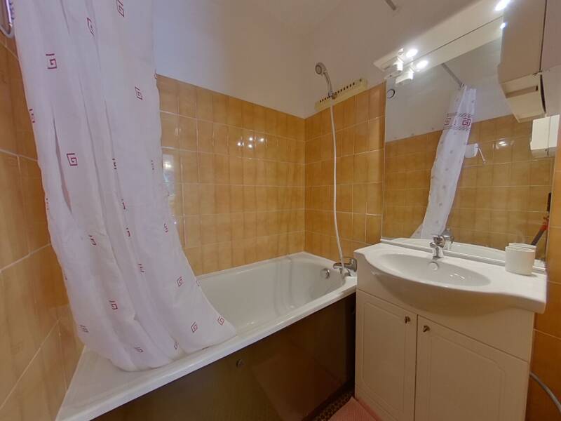 Maison à vendre, 32m², ENCHASTRAYES