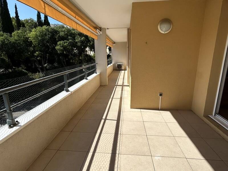 Maison à louer, 73m², MARSEILLE 9E