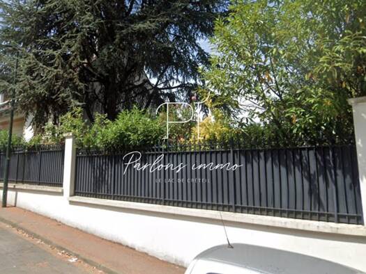 Terrain constructible à vendre 360 000 € 150 m² de terrain Les Groux Malakoff 92240