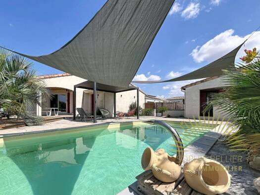 Maison de plain-pied à vendre 426 000 € 6 pièces 4 chambres 138 m² 1 026 m² de terrain Saint-Geniès-de-Fontedit 34480