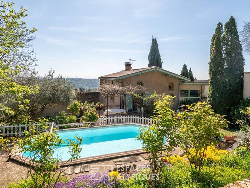 Maison à vendre, 228m², COLLONGES AU MONT D'OR