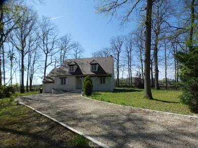 Maison à vendre 240 250 € 6 pièces 5 chambres 146 m² 2 779 m² de terrain La Selle-sur-le-Bied 45210