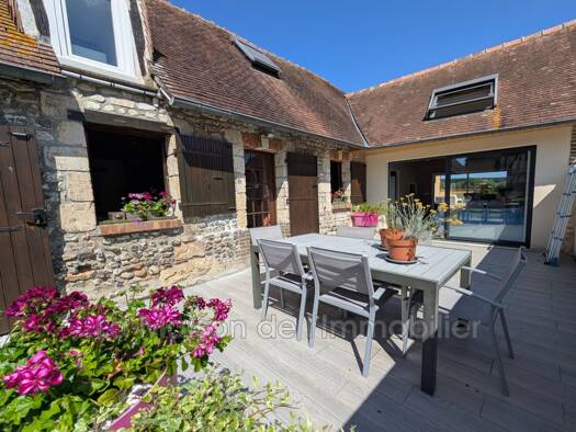 Maison à vendre 265 000 € 6 pièces 3 chambres 111 m² 446 m² de terrain Pont de l Arche 27340