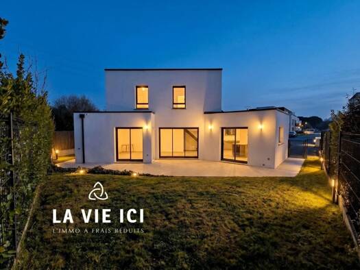 Maison à vendre 410 000 € 6 pièces 4 chambres 123 m² 289 m² de terrain Ploeren 56880