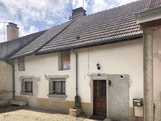 Maison de ville à vendre 57 000 € 2 pièces 1 chambre 57 m² 140 m² de terrain Verdun sur le Doubs 71350