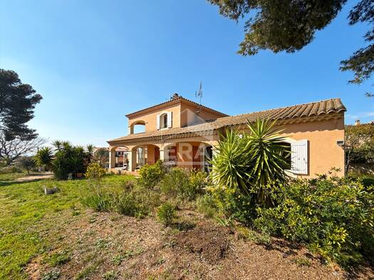 Maison à vendre 550 000 € 4 pièces 3 chambres 132 m² 1 301 m² de terrain Avenue de Marseille-Liourat Vitrolles 13127