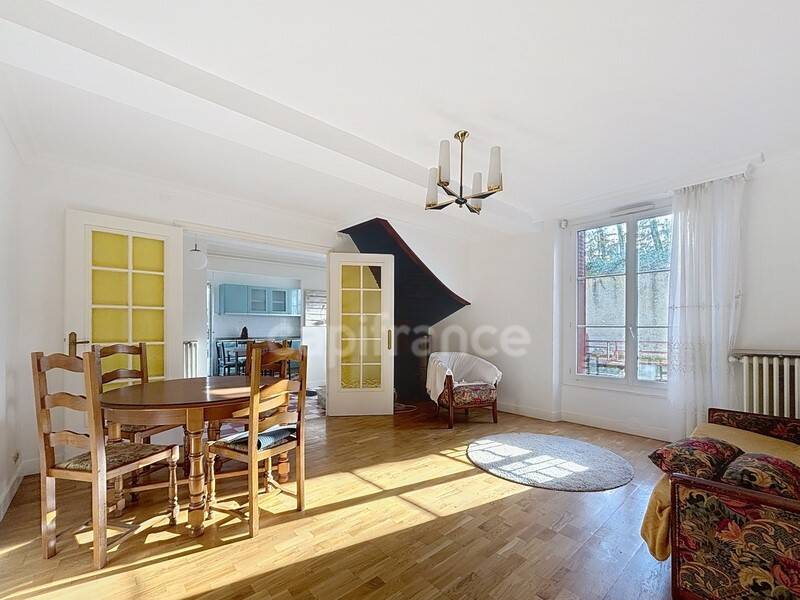 Maison à louer, 119m², LA CHAPELLE SAINT MESMIN