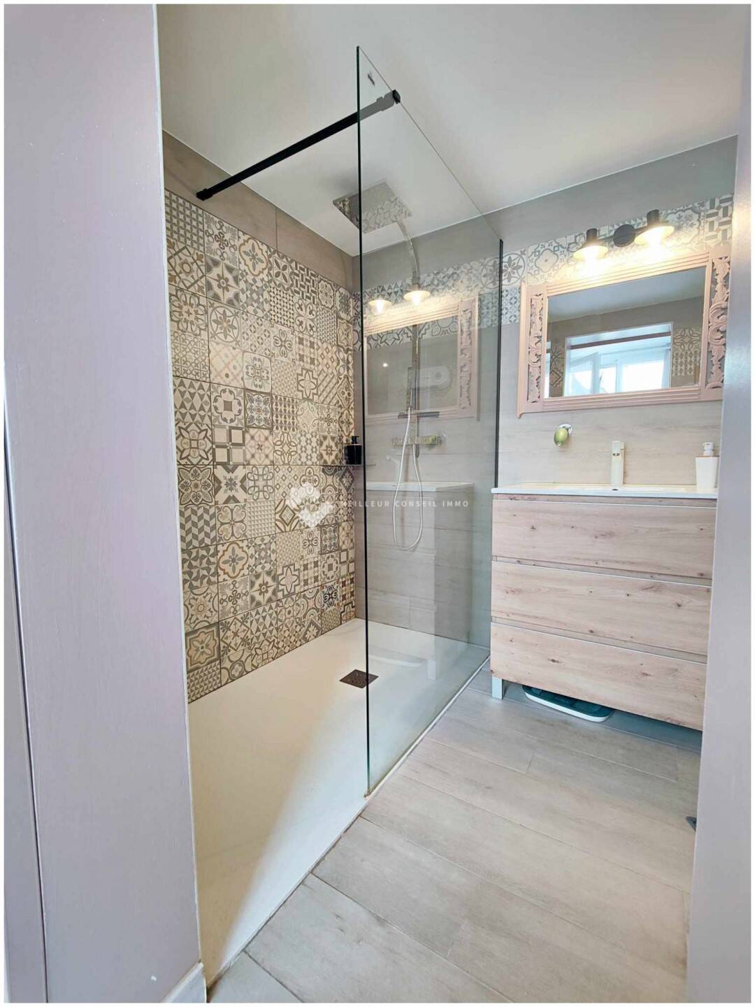 Maison à vendre, 160m², POUZOLLES