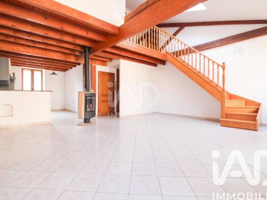 Duplex à vendre 159 000 € 5 pièces 4 chambres 105 m² Étage 2/2 Centre Ville Saint-Affrique 12400