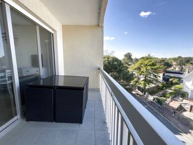 Appartement à vendre 125 000 € 1 pièce 26 m² Dernier étage, Étage 4/4 Royan 17200