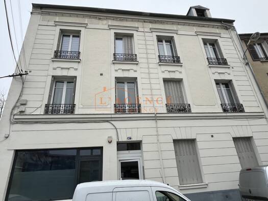 Appartement à vendre 98 000 € 1 pièce 17,2 m² Étage 3/3 Meaux 77100