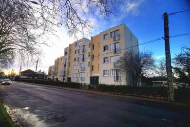 Appartement à vendre 78 600 € 2 pièces 1 chambre 50 m² 1er étage Orléans 45000