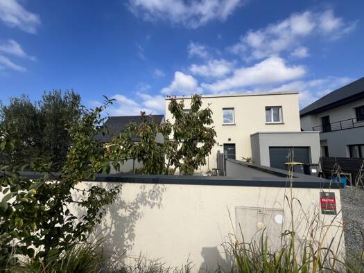 Maison à vendre 299 000 € 7 pièces 5 chambres 125 m² 396 m² de terrain Caen 14000