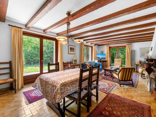 Villa à vendre 825 000 € 5 pièces 3 chambres 148,15 m² 1 377 m² de terrain Sciez 74140