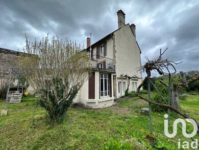 Maison à vendre 188 000 € 6 pièces 4 chambres 172 m² 1 110 m² de terrain Saint-Céré 46400