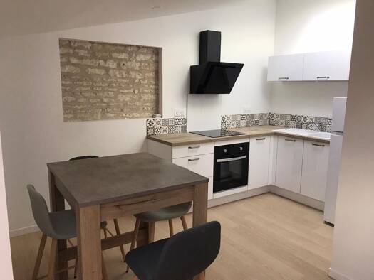 Immeuble à vendre 291 200 € 84,95 m² Niort 79000