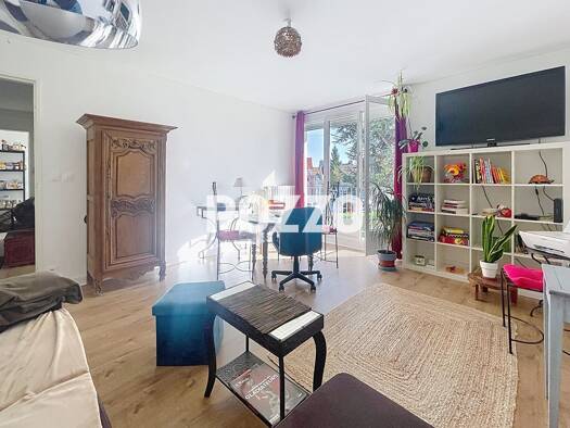 Appartement à vendre 199 000 € 4 pièces 3 chambres 78 m² RDC/3 Beaulieu-Maladrerie-Saint Paul Caen 14000