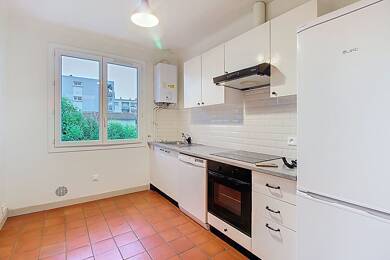 Appartement à louer 950 € 4 pièces 3 chambres 89 m² 1er étage Maljournal-Hlm Saint Hermantaire Draguignan 83300
