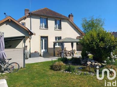 Maison à vendre 173 500 € 5 pièces 3 chambres 120 m² 548 m² de terrain Brienne-le-Château 10500