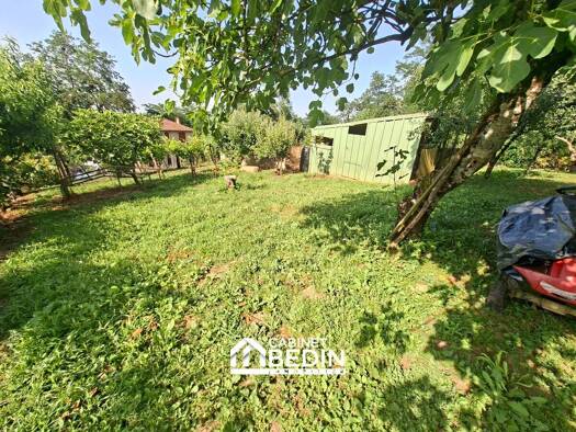 Terrain constructible à vendre 44 300 € 1 400 m² de terrain Nousse 40380