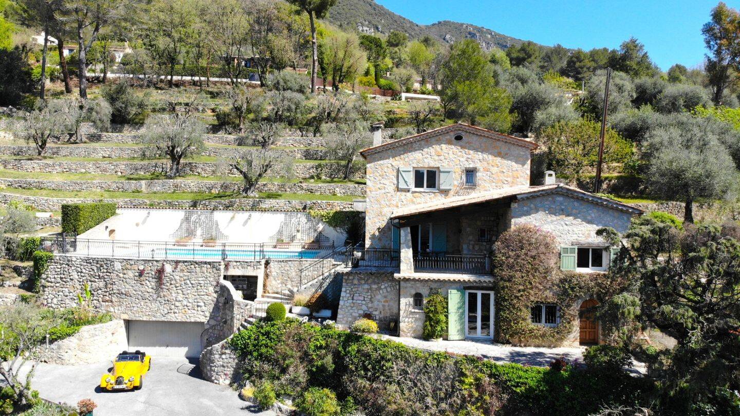 Maison à vendre, 178m², TOURRETTES SUR LOUP