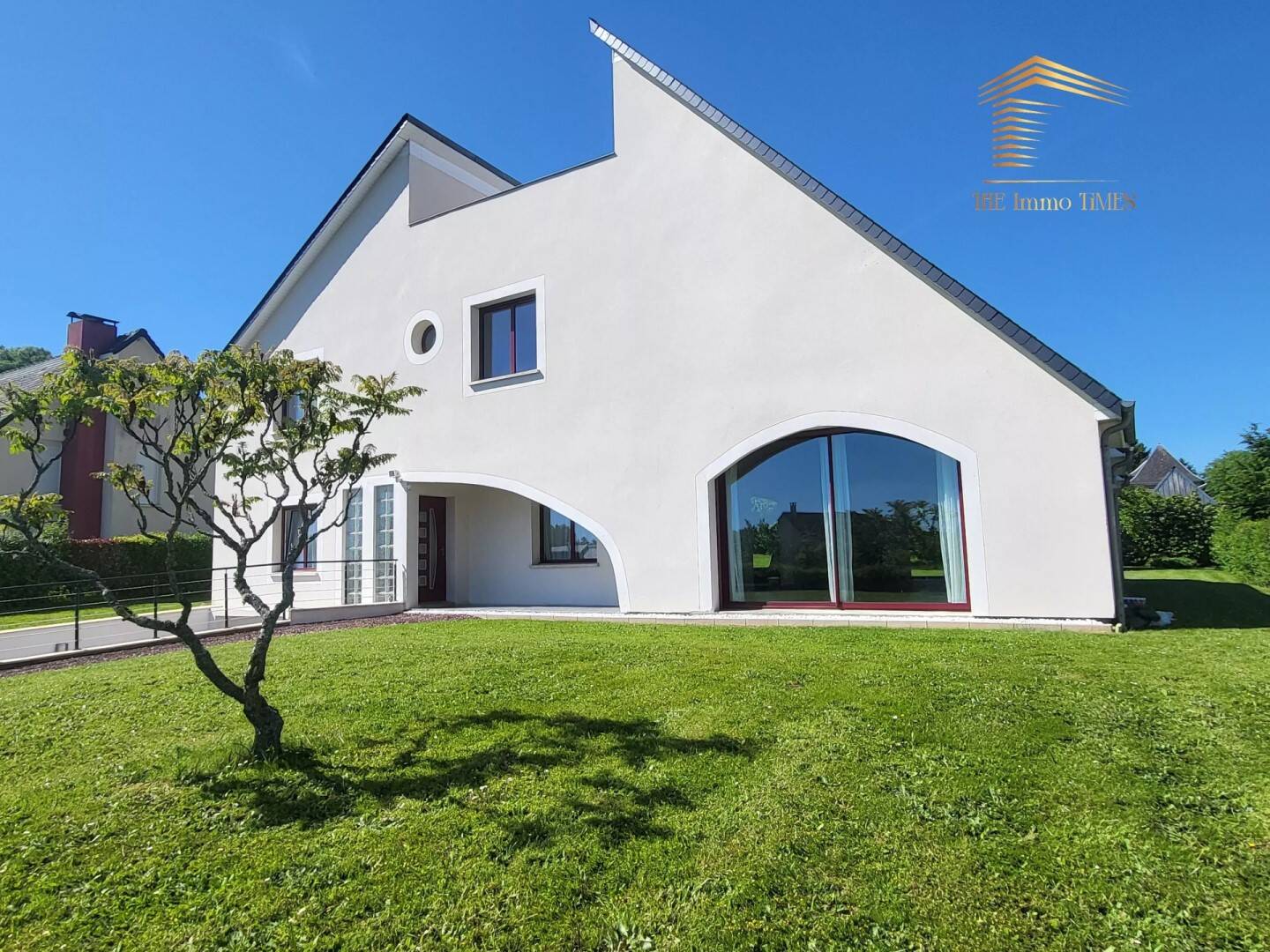 Maison à vendre, 292m², LA NEUVILLE CHANT D'OISEL