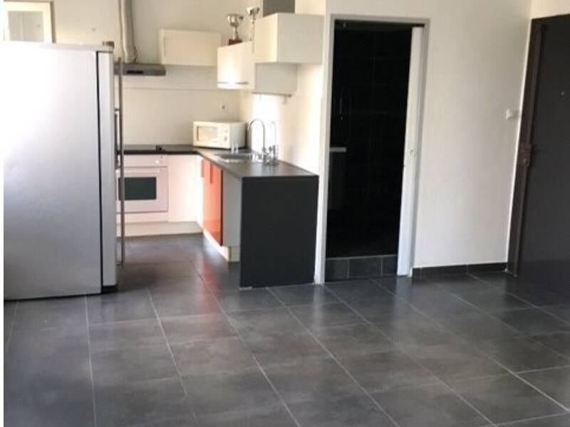 Maison à louer, 59m², MARSEILLE 5E