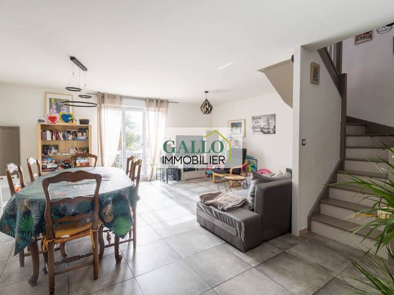 Maison à vendre, 83m², L'ISLE D'ABEAU