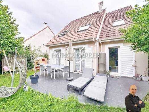 Maison à vendre 410 670 € 6 pièces 4 chambres 109 m² 344 m² de terrain Nord Menucourt 95180
