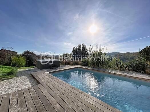 Maison à vendre 535 000 € 6 pièces 4 chambres 157 m² 2 018 m² de terrain Rouffiac-Tolosan 31180