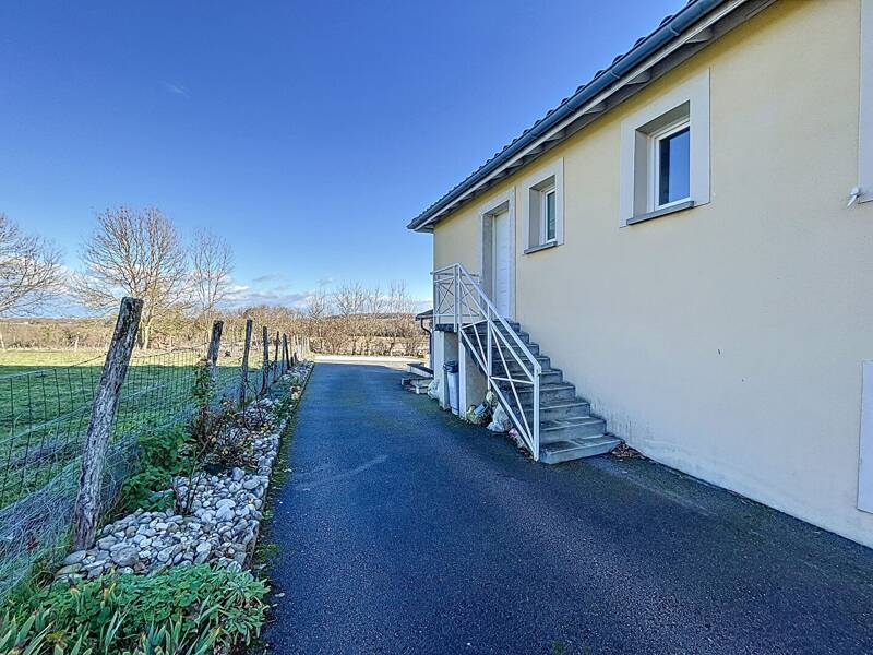 Maison à louer, 35m², MEXIMIEUX