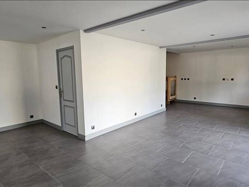 Maison à louer, 106m², MARCILLAC LANVILLE