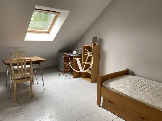 Appartement à louer 300 € 1 pièce 15 m² Étage 1/1 Areines 41100