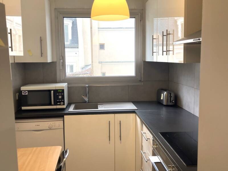 Maison à louer, 64m², PARIS 16E