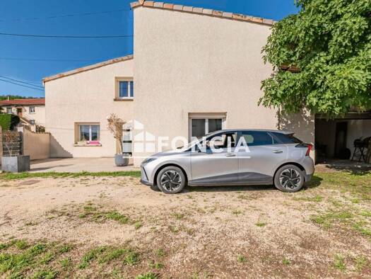 Maison à vendre 250 000 € 4 pièces 3 chambres 120 m² 482 m² de terrain Est Le Péage-de-Roussillon 38550