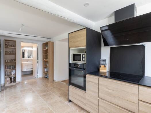Maison à vendre 355 000 € 3 pièces 2 chambres 120 m² Maubec 84660