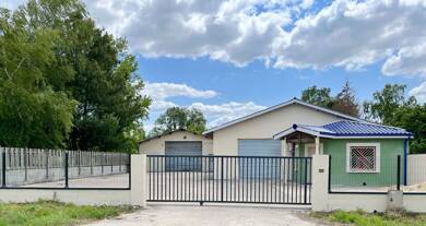 Garage/Stationnement à louer 160 € 15 m² Saint Andre de Cubzac 33240