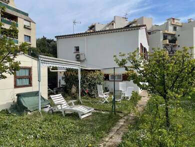 Maison en viager occupé Bouquet 299 500 € 3 pièces 2 chambres 126,2 m² 620 m² de terrain Nice 06000