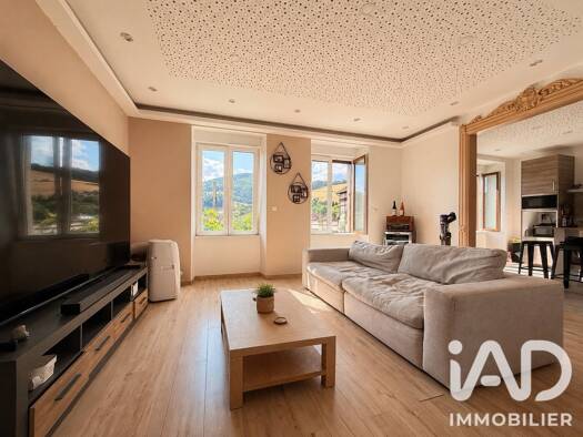Maison à vendre 259 000 € 8 pièces 5 chambres 207 m² 849 m² de terrain Sainte-Croix-aux-Mines 68160