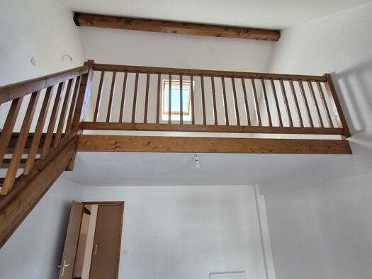 Duplex à vendre 350 000 € 4 pièces 3 chambres 82 m² Étage 3/3 Centre Sallanches 74700