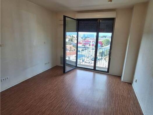 Appartement à louer - logement étudiant 515 € 1 pièce 23,1 m² 4ème étage Montpellier 34070