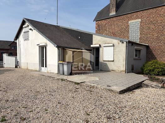 Maison à vendre 86 500 € 3 pièces 2 chambres 71 m² 373 m² de terrain Montescourt-Lizerolles 02440