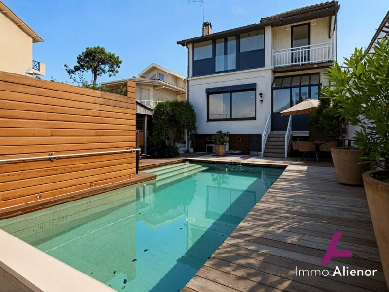 Maison à vendre, 141m², ARCACHON