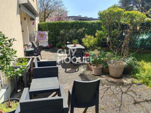 Appartement à vendre 365 000 € 4 pièces 3 chambres 85 m² RDC/4 Pasteur – Margnolles Caluire-et-Cuire 69300