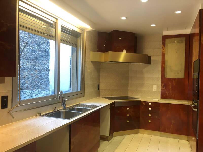 Maison à louer, 117m², PARIS 16E