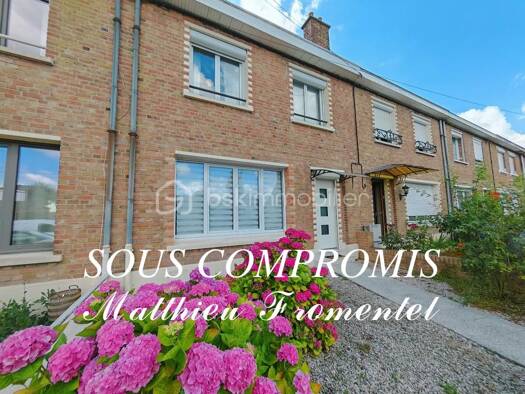 Maison à vendre 239 000 € 5 pièces 3 chambres 113 m² 218 m² de terrain Houplin-Ancoisne 59263